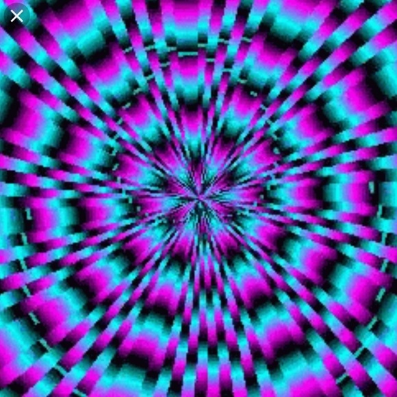 YOU ARE UNDER MY SPELL!! NOW...BUY MY CLOTHES!! - Picture 4 of 9